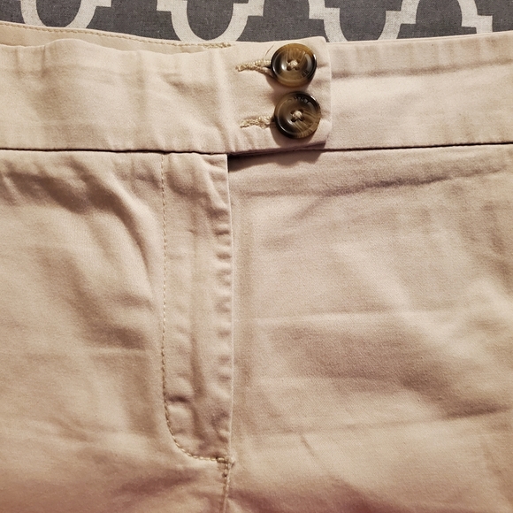 Tommy Hilfiger Shorts - Picture 9 of 11